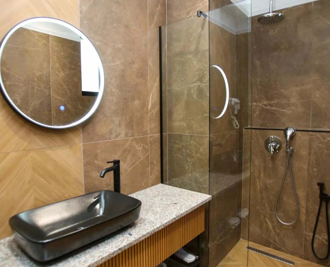 Belvedere Hotel & Spa Wlora